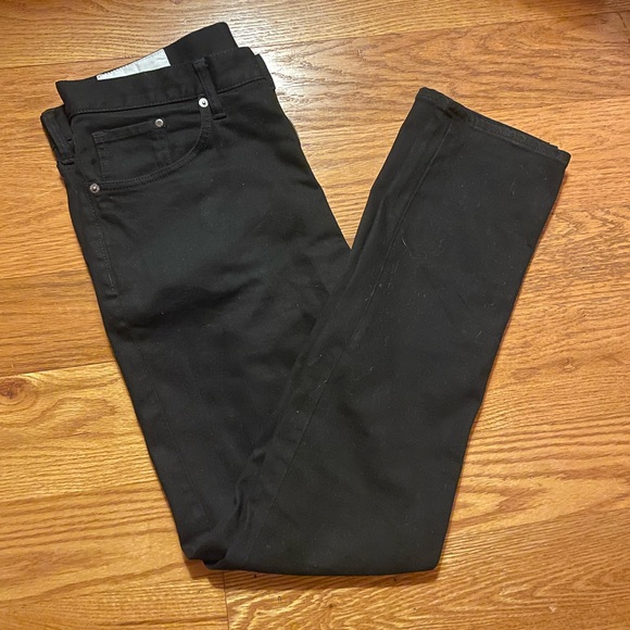 H&M Other - H&M Slim Fit 34x32 Jeans